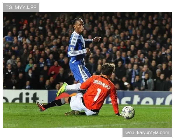 德罗巴背身破防关键战：转型成效为何胜过亨利？