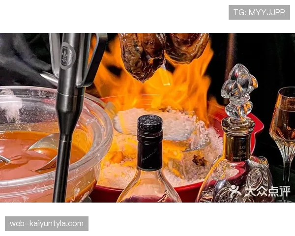 张志磊一顿饭吃掉普通人半个月工资